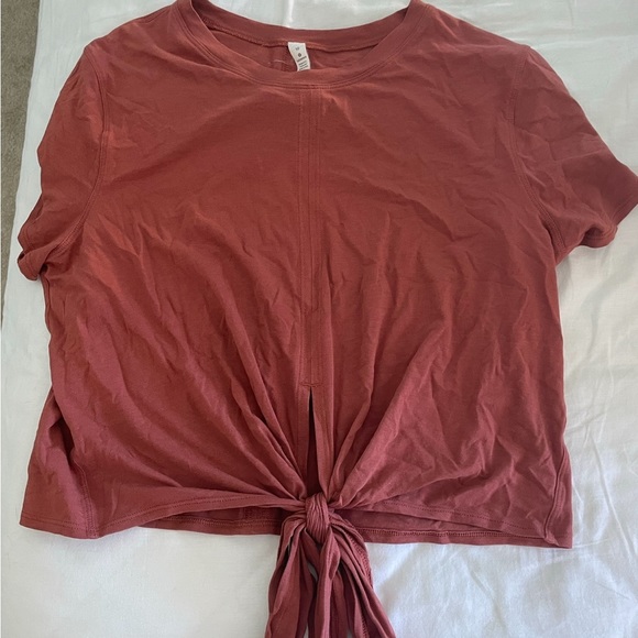 LULULEMON TIE T-SHIRT SIZE 10 - Picture 1 of 2